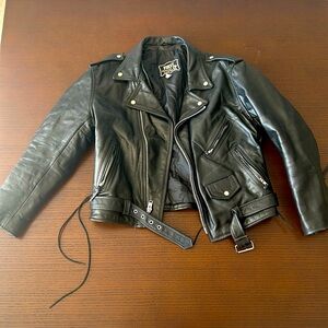 Vintage FIRST Genuine Leather Men’s Black motorcycle jacket size 46 (Large)